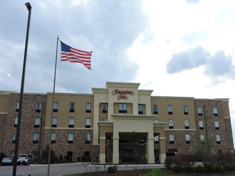 Hampton Inn Dekalb - Near The University Dış mekan fotoğraf