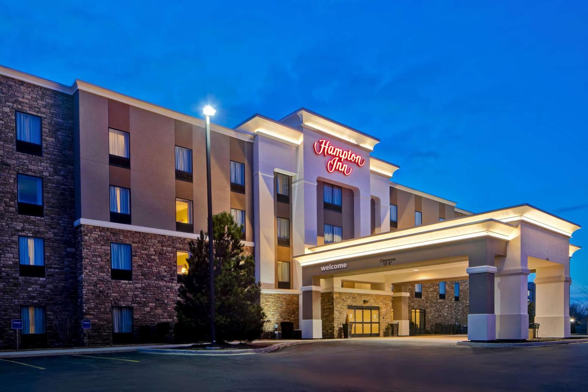 Hampton Inn Dekalb - Near The University Dış mekan fotoğraf