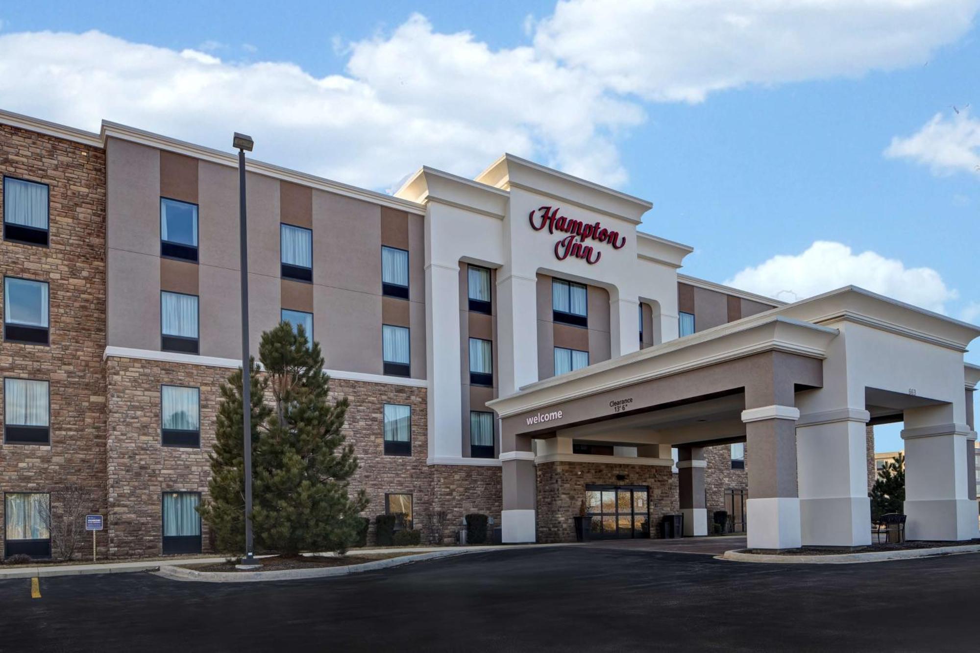 Hampton Inn Dekalb - Near The University Dış mekan fotoğraf