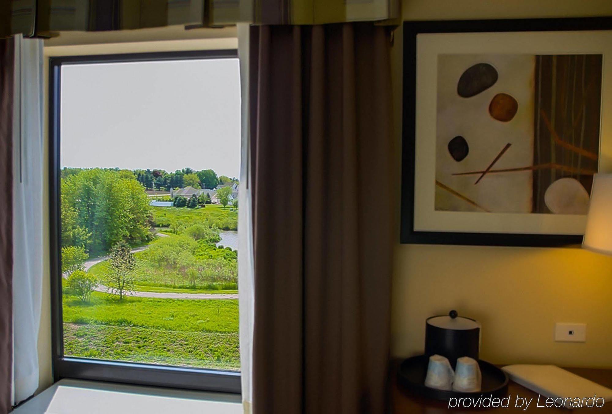 Hampton Inn Dekalb - Near The University Dış mekan fotoğraf